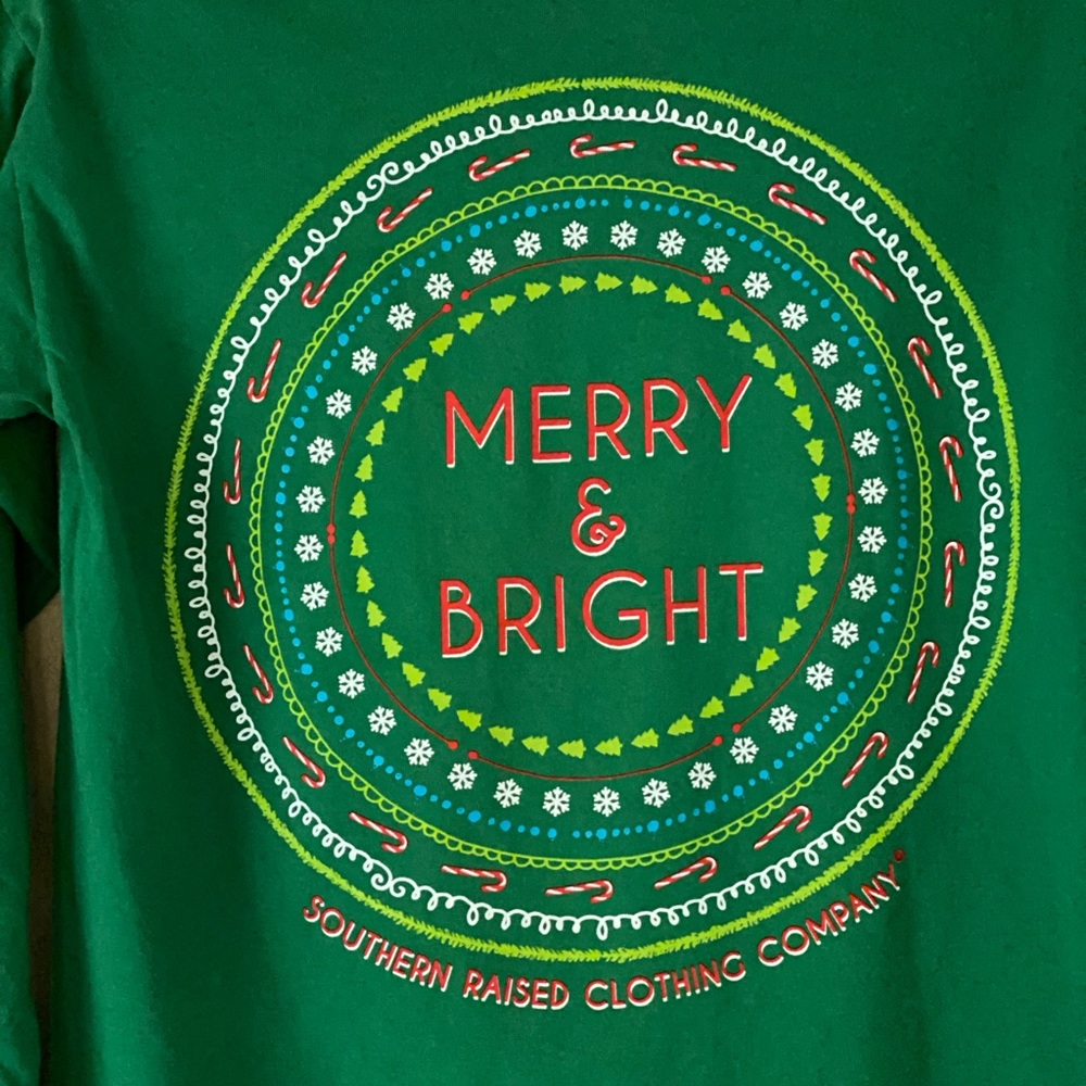 NWT Southern Raised Clothing Company Christmas Top - Picture 3 of 4